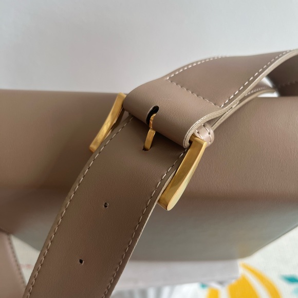 CDSD - W Concept designer shoulder & crossbody bag - Picture 8 of 13